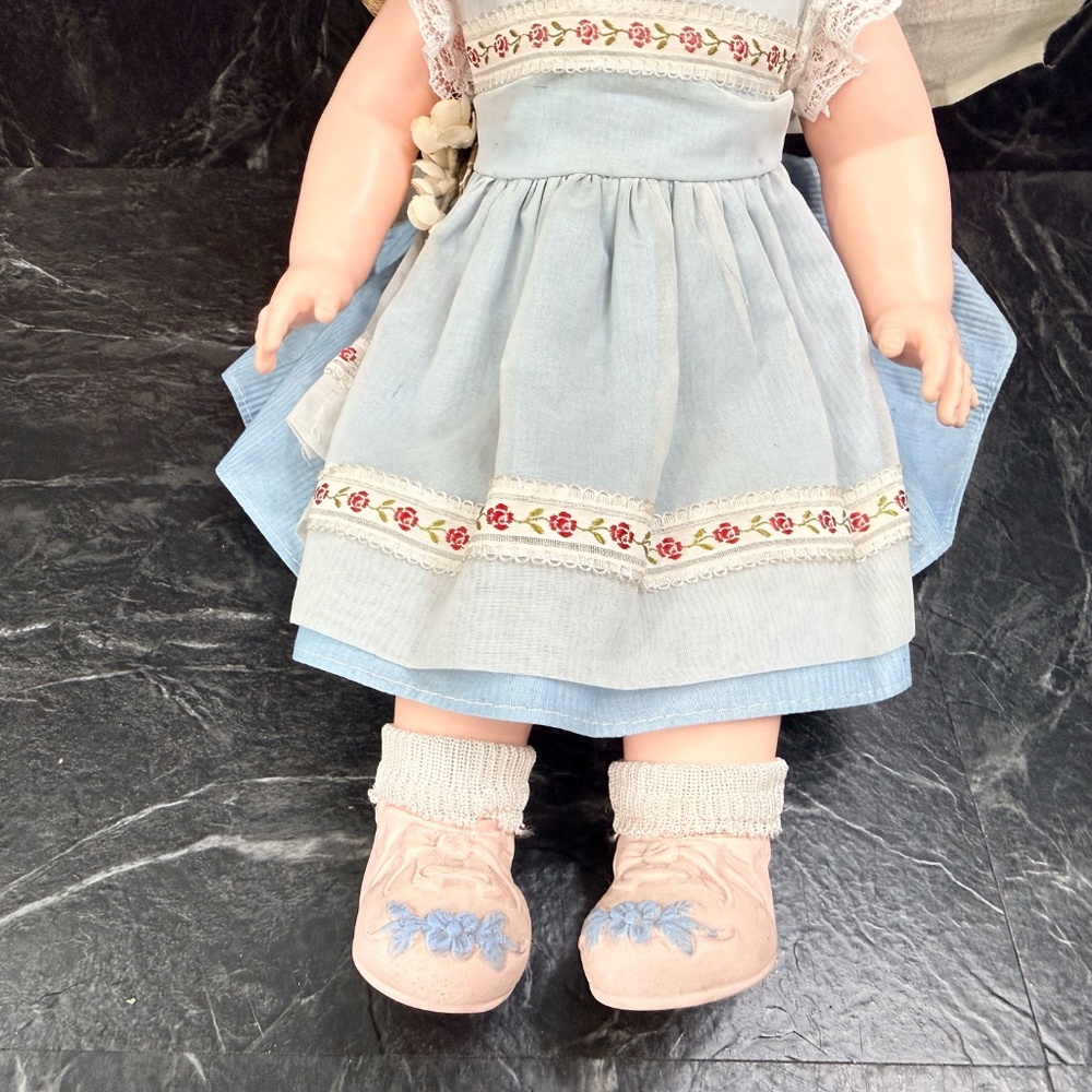 HORSMAN Vintage Blinking Eye Doll - Picture 5 of 16
